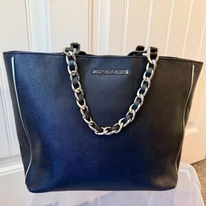 Michael Kors Jet Set Travel Medium Saffiano Leather Tote Black - 3 Compartments